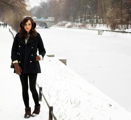 STREET STYLE INSPIRATION; UGG BOOTS.-