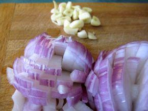 “Buffalo Wings” caseras. (Alitas de pollo en salsa barbacoa)