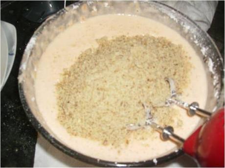 BIZCOCHO DE ZANAHORIAS CON NUECES