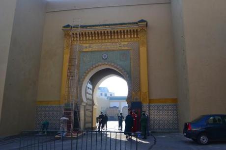 Puerta lateral al Palacio Real, desde el Viejo Menchuar