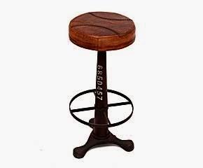 Maderal, metal, cuero: Al más puro estilo Etxekodeco