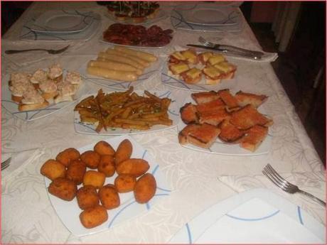 25 TAPAS PARA UNA CENA BUFFET 25 TAPAS PARA UNA CENA BUFFET
