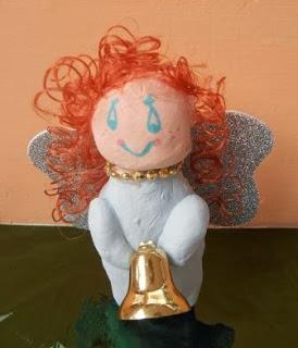 Ángeles hechos con varios materiales ( parte 2 )