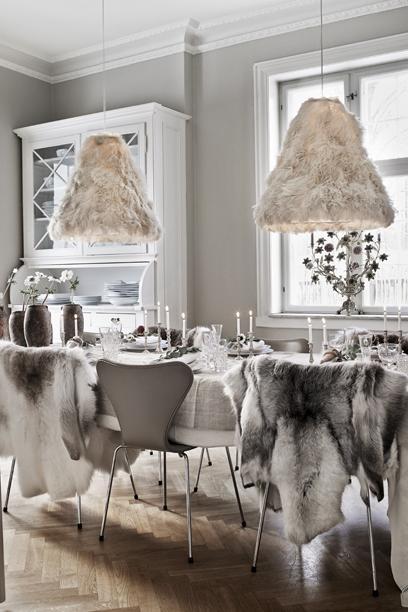 feliz nochebuena feliz navidad estilismo de mesas navideñas decoración nórdica mesa de navidad decoración navideña elementos naturales y blanco decoración navideña blanco crema crudo negro decoración mesa navidad decoración diseño interiores nórdicos blog diseño nordico blog decoración nórdica 