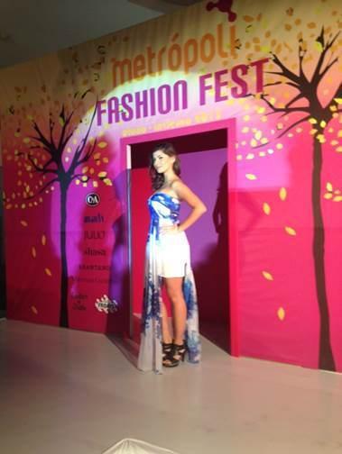 fashion Macarena ropa playa boda