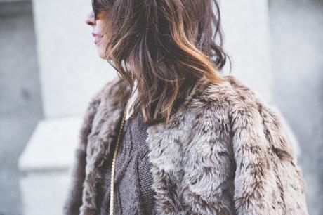 wolford-fake_fur_coat-street_style-outfit-collage_vintage-47