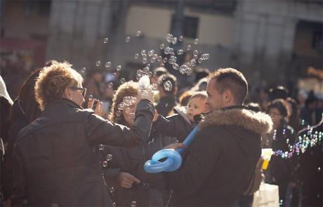 street style barbara crespo xmas time plaza mayor madrid fashion blogger outfit
