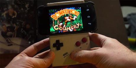 Mando de GameBoy para smartphone