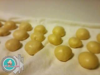 Croissants Salados rellenos de: Filete de pescado y verduras. Croissants Salados rellenos de: Filete de pescado y verduras.