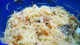 Croissants Salados rellenos de: Filete de pescado y verduras.