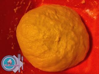 Croissants Salados rellenos de: Filete de pescado y verduras. Croissants Salados rellenos de: Filete de pescado y verduras.