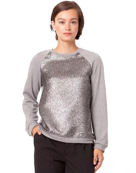 Sudadera en gris plata con delatera brillante