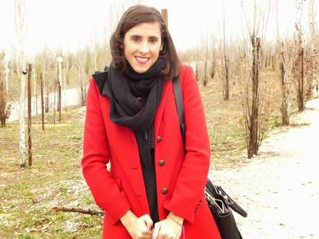 Abrigo Rojo en Navidad