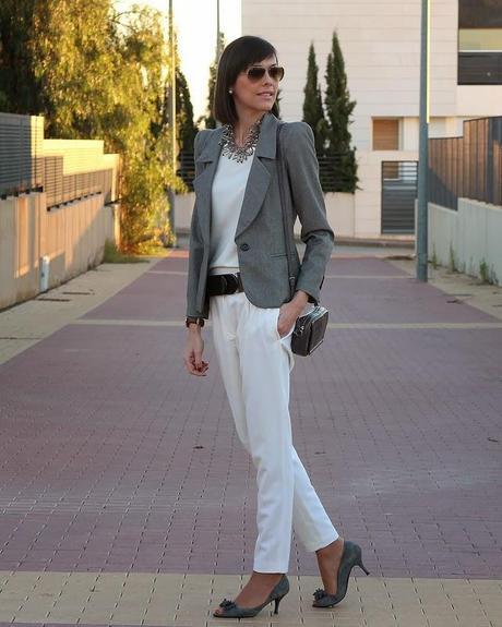 Navidad en gris y blanco roto