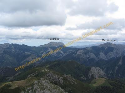 Ascensión al Cantu l'Osu (1.800 m) y Peña'l Vientu (2.000)