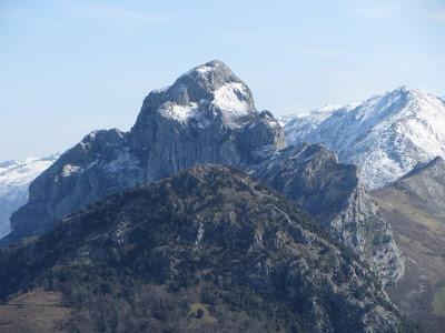 Ascensión al Pico Liño (1.177 m.)