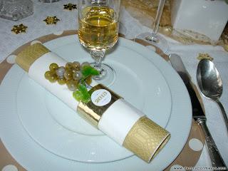 Lindas mesas decoradas para Año Nuevo