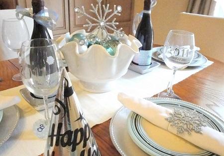 Lindas mesas decoradas para Año Nuevo