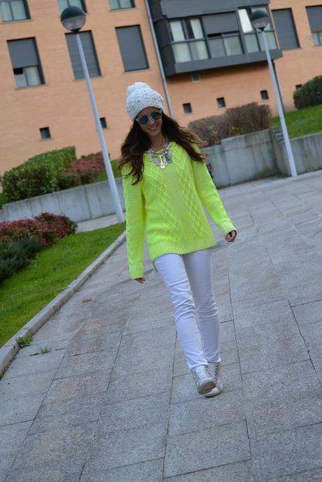 fluor sweater