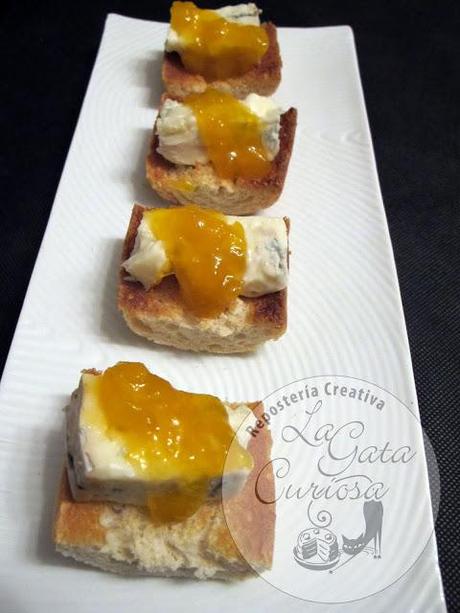 TOSTA DE FOIE CON MANGO Y TOSTA DE GORGONZOLA CON MERMELADA DE MANGO