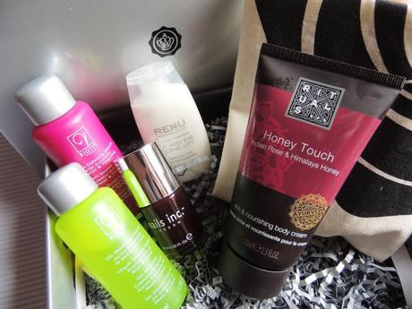 GLOSSYBOX de Diciembre 2013