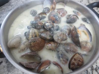 Almejas a la marinera