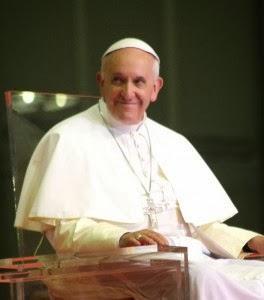 Homilía del Papa Francisco en la Misa del gallo y mensaje de Navidad