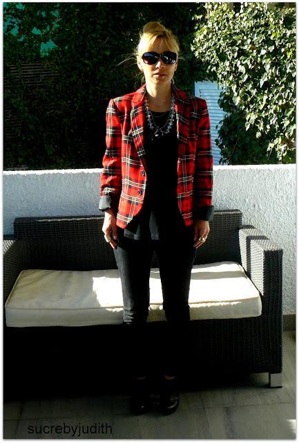 CHRISTMAS DAY LOOK CHRISTMAS DAY LOOK