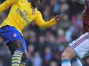 Walcott resucita Arsenal