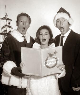 Smile (VII). Christmas Edition.