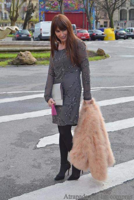 LOOK DE FIESTA: GRIS Y ROSA