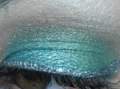 Maquillaje Navidad: verdes plata