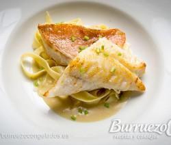 Filetes de gallineta con salsa de champiñón y vino dulce gallineta-champinon-vino-dulce-burruezo-congelados