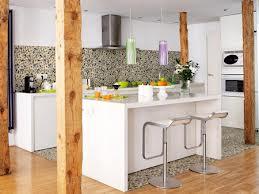 Lindas cocinas integradas con la sala