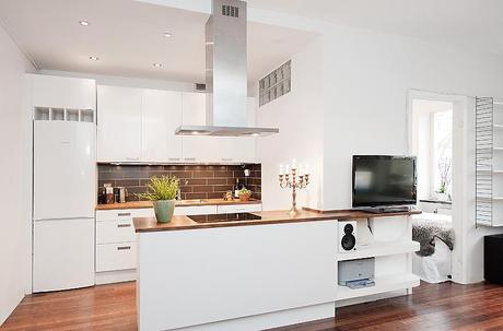 Lindas cocinas integradas con la sala