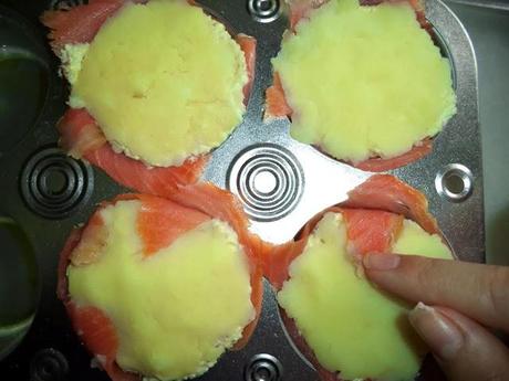 Pastelitos de Salmón Rellenos