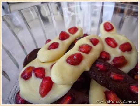 Chocolatinas de Chocolate Negro y Granada  ... y de no Chocolate Blanco