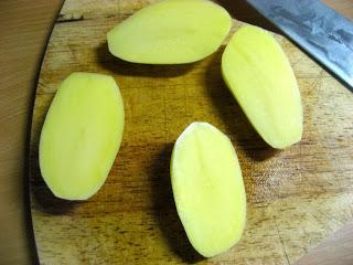 BARCOS DE PATATA CON MORCILLA Y JAMÓN