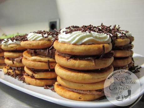 PASTEL DE GALLETAS CON CREMA DE NUTELLA AL RON