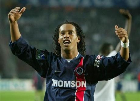 Ronaldinho vuelve al PSG