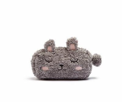 No pueden ser más monos los accesorio de Oysho