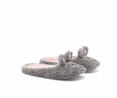 No pueden ser más monos los accesorio de Oysho