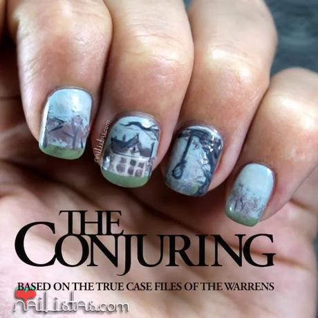 Uñas decoradas con pelicula de terror