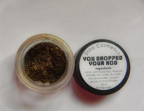 Shiro Cosmetics (II): Swatches.