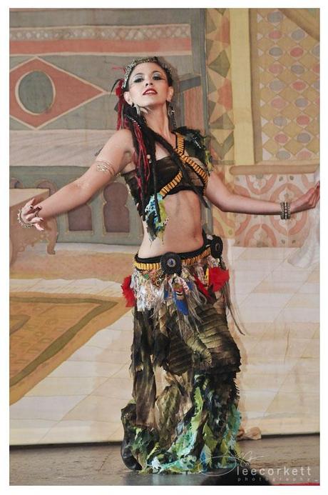 Lorena Rojas Danza Tribal