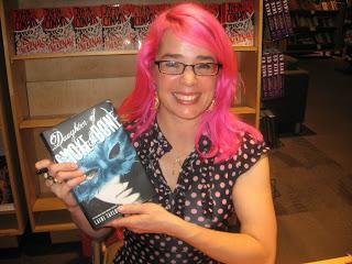 Reseña Hija de humo y hueso, de Laini Taylor.