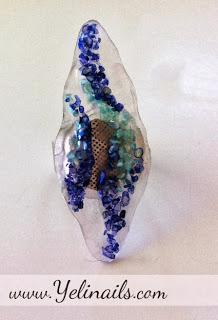 Anillo de acrílico.