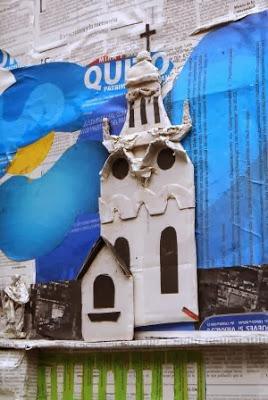 Imágenes de un pesebre hecho con papel y cartón