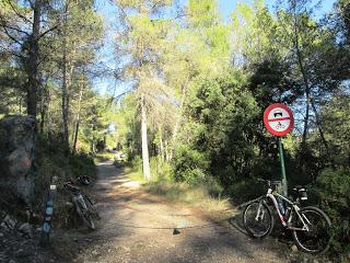Gavá - Begues - Puig de la Mola - Begues - Gavá