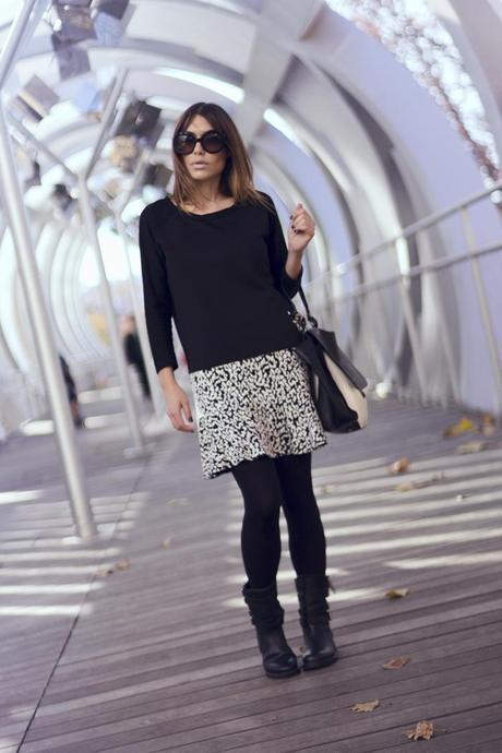 street style barbara crespo friends leopard print skirt peplum hem fashion blogger outfit